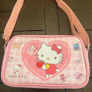 HELLO KITTY CROSS BODY WITH ADJUSTABLE STRAP